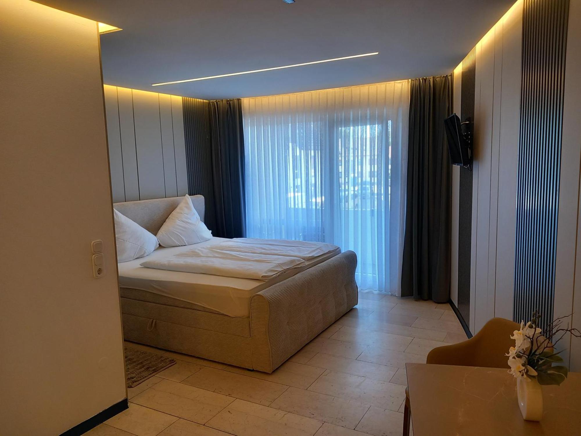 Hotel Hafez バート・ザルツフレン 部屋 写真